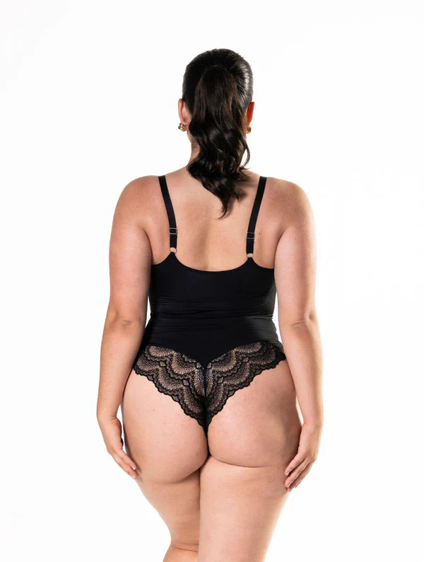 Half-Lace Detail Shapewear - Image 3