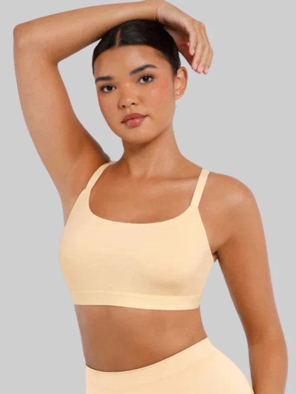 Wireless Invisible Square Neck Bra - Image 10